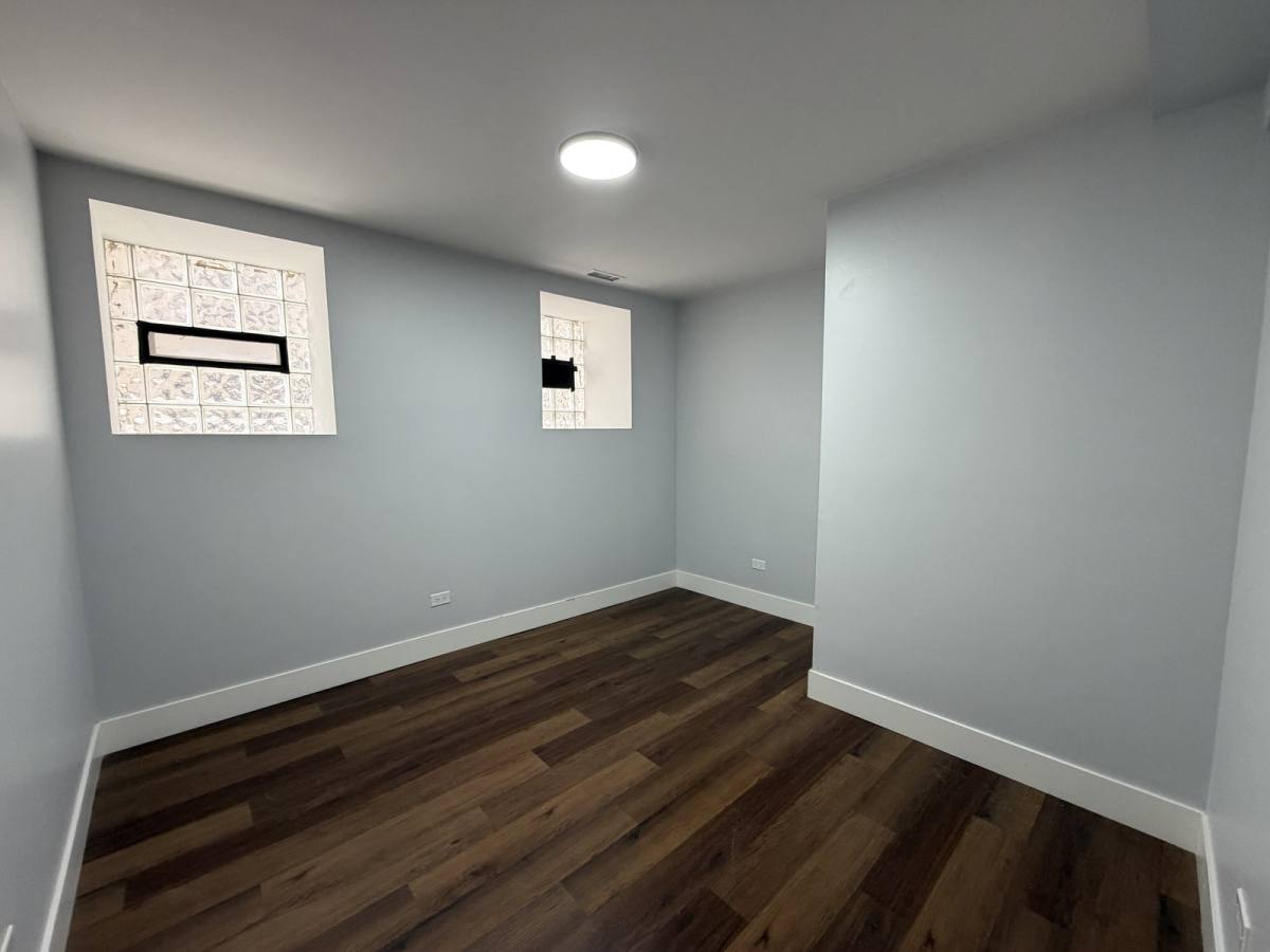 Apartment for rent at 932 N Richmond St, Chicago, IL 60622