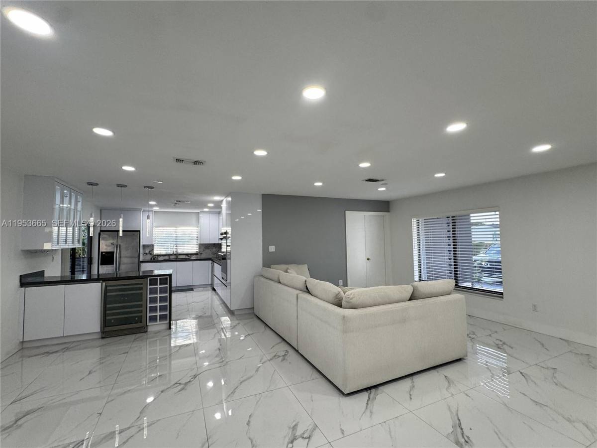 House for rent at 10394 Fairway Heights Blvd #O, Miami, FL 33157