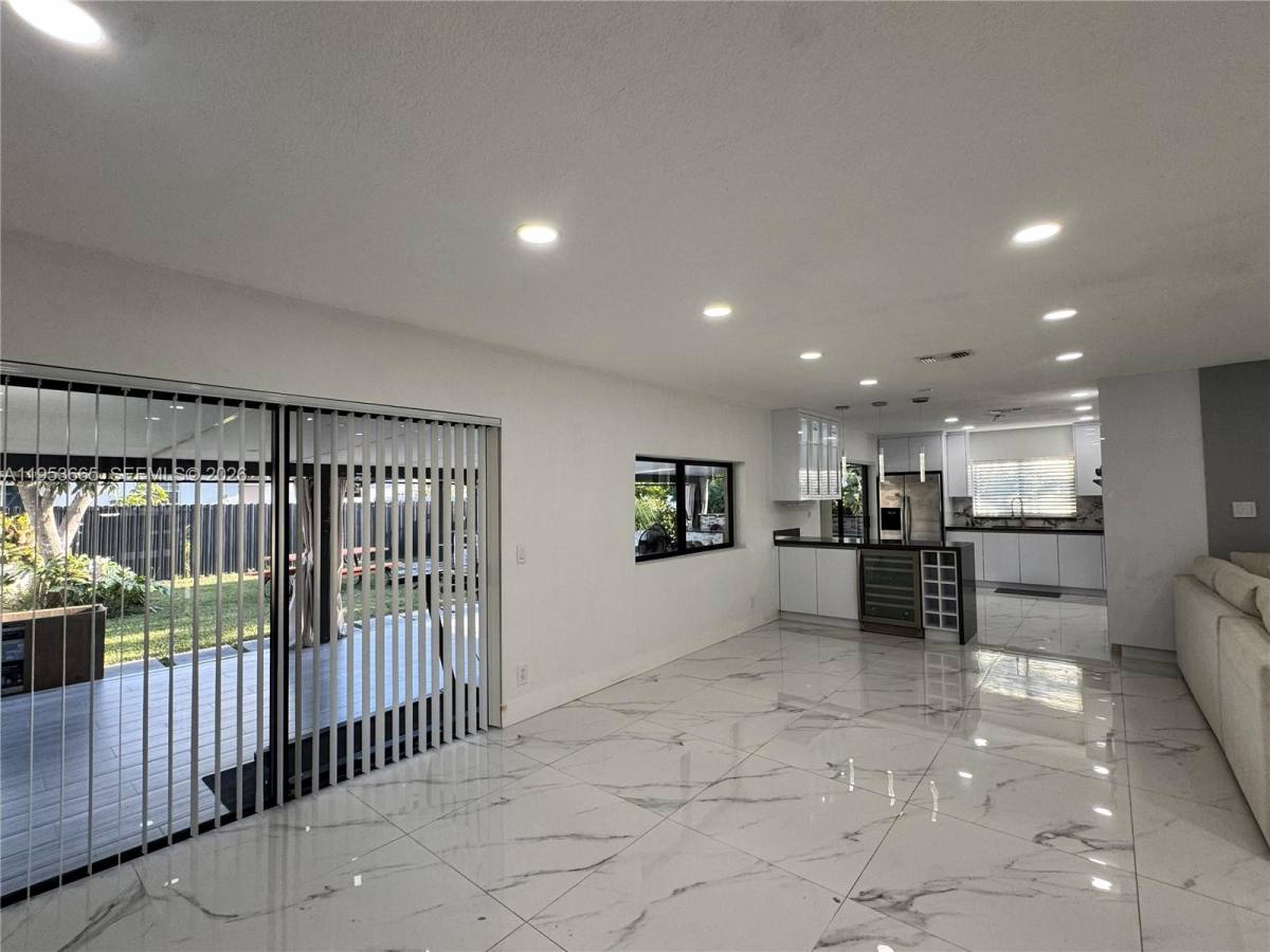 House for rent at 10394 Fairway Heights Blvd #O, Miami, FL 33157