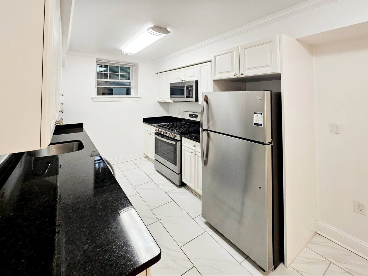 Apartment for rent at 34 Harris St #43, Brookline, MA 02446