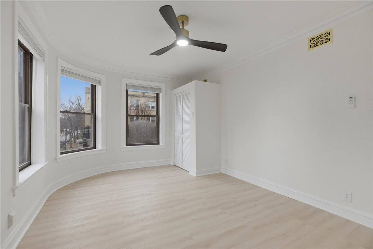 Apartment for rent at 4004 N Bell Ave #2A, Chicago, IL 60618