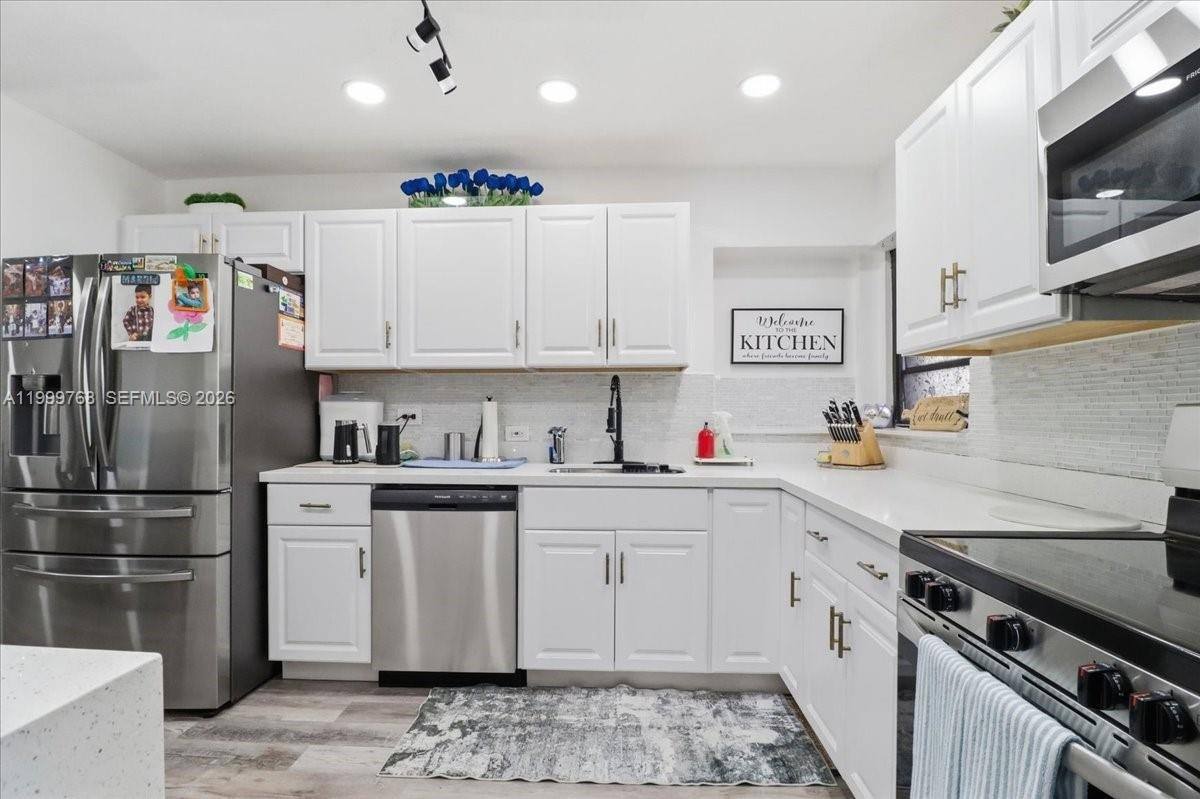 House for rent at 7551 Polk St, Hollywood, FL 33024