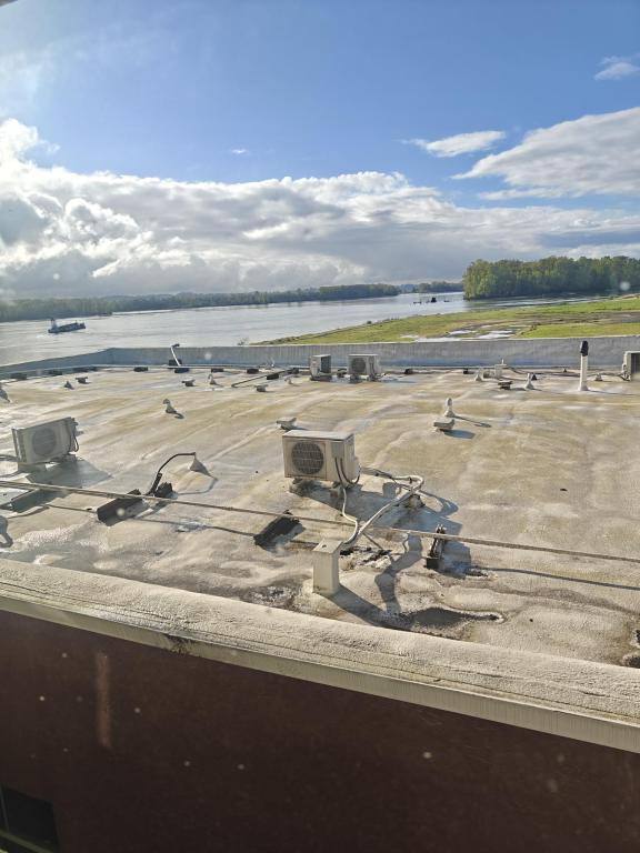 Apartment for rent at 31 Cowlitz St, Saint Helens, OR 97051