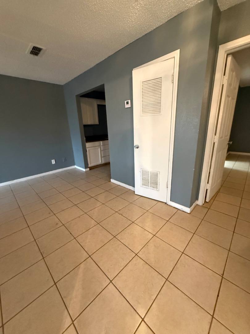 Apartment for rent at 202 Fir Dale #103, Converse, TX 78109