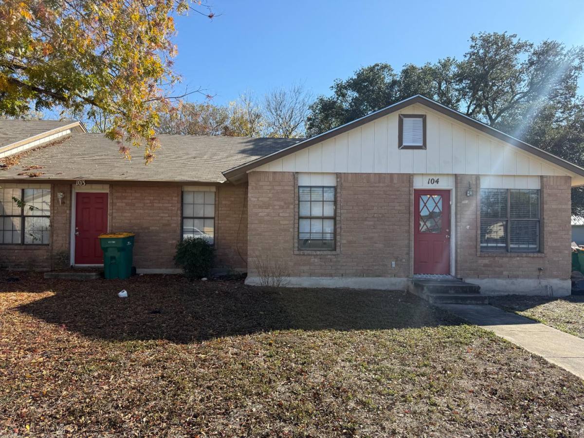 Apartment for rent at 202 Fir Dale #103, Converse, TX 78109
