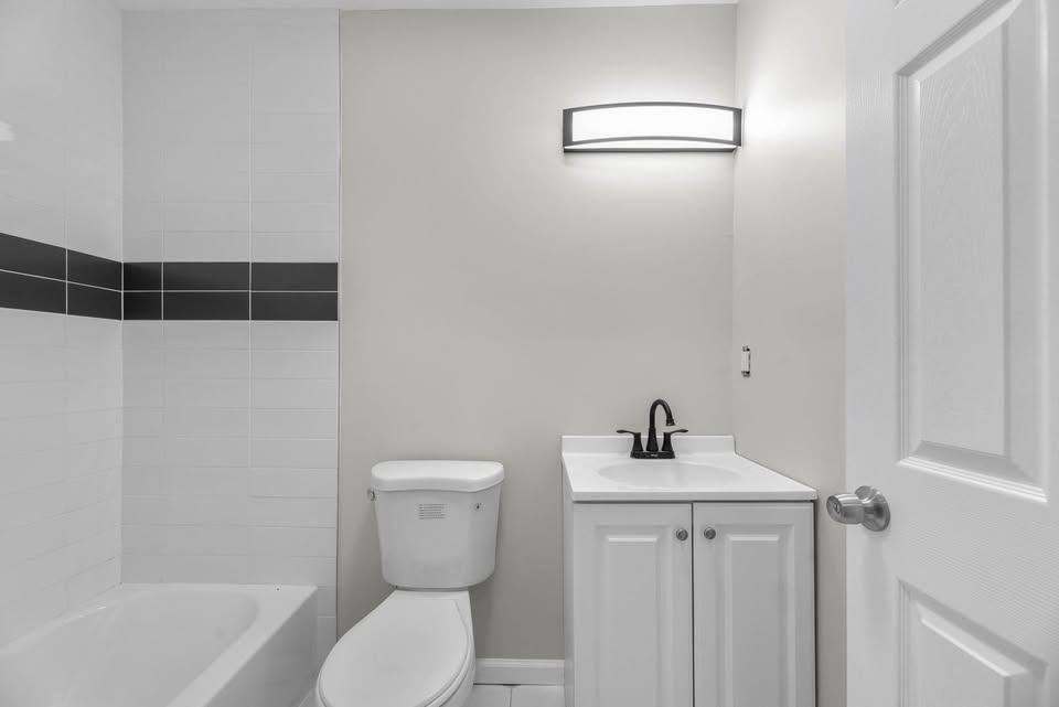 Townhouse for rent at 126 S Highland Ave, Baltimore, MD 21224