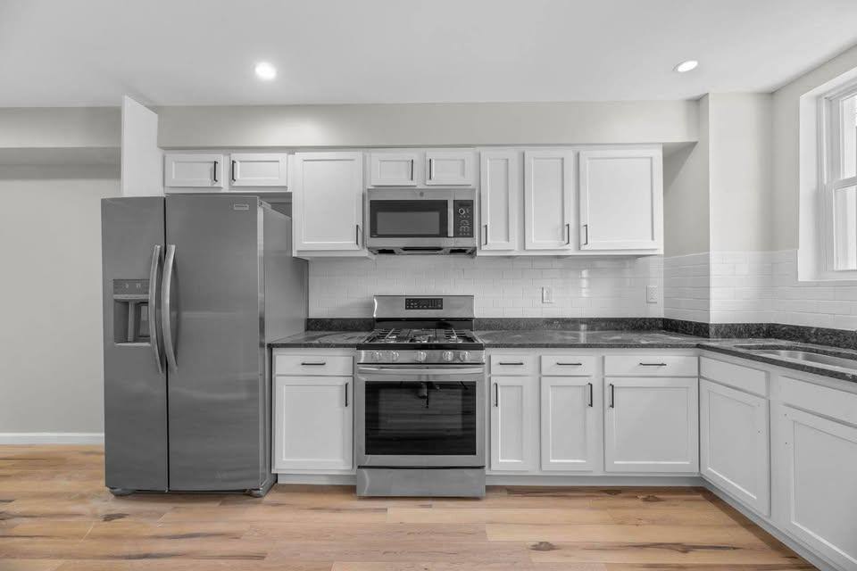 Townhouse for rent at 126 S Highland Ave, Baltimore, MD 21224