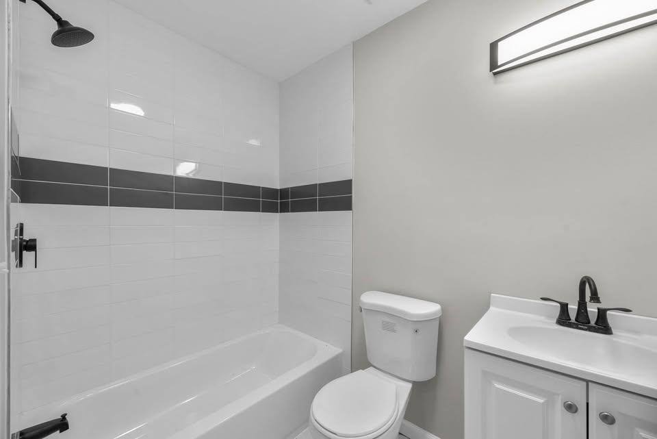 Townhouse for rent at 126 S Highland Ave, Baltimore, MD 21224