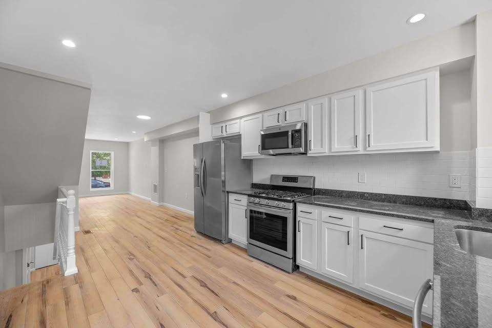 Townhouse for rent at 126 S Highland Ave, Baltimore, MD 21224