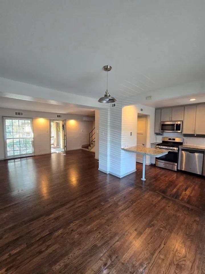 Apartment for rent at 6015 Reiger Ave #6019, Dallas, TX 75214