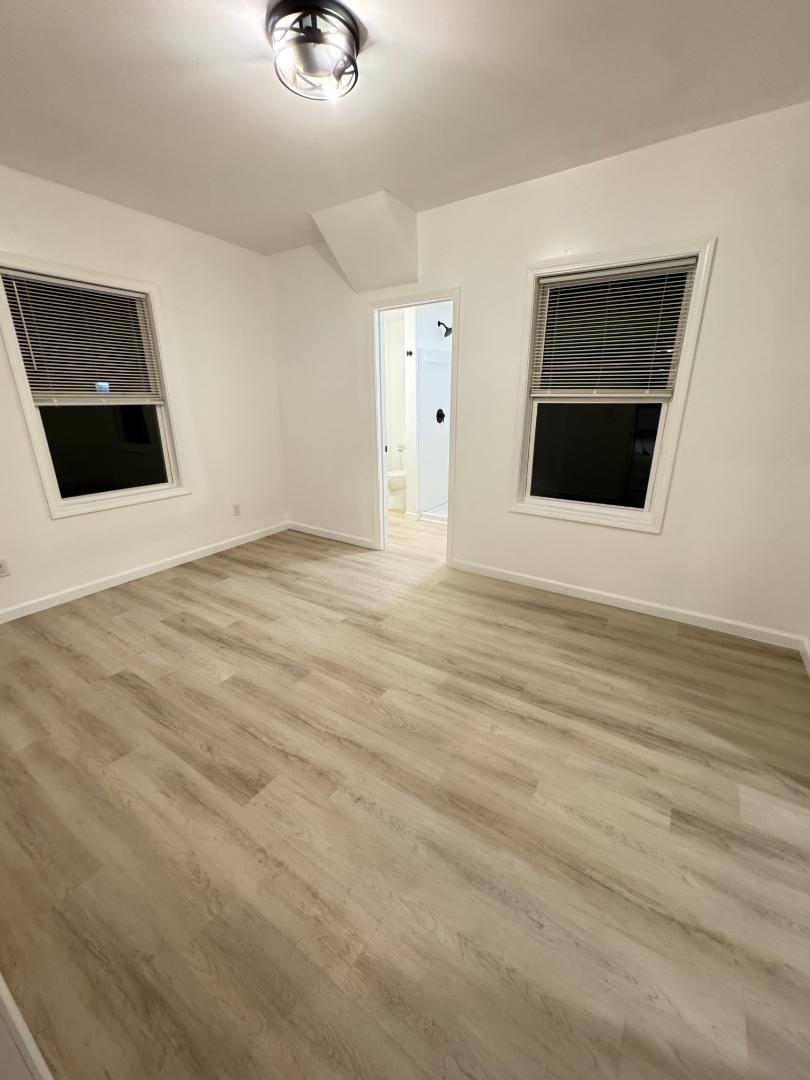 Apartment for rent at 601 E Gum #A Downstairs, Evansville, IN 47713