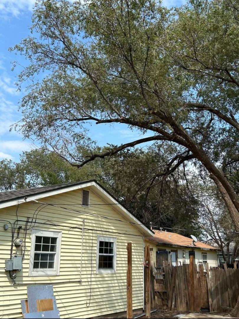 House for rent at 2710 3rd St E #2710, Lubbock, TX 79415