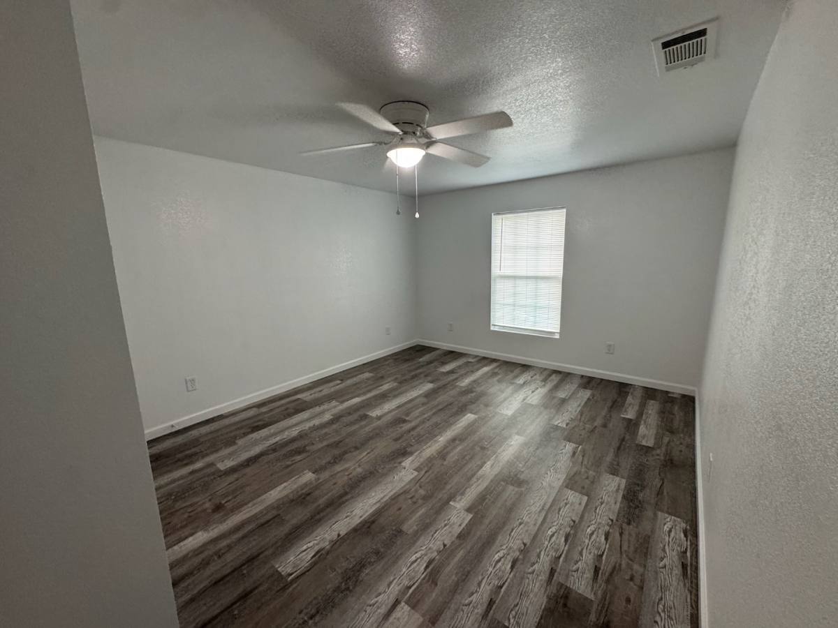 House for rent at 405 A N Daugherty Ave #405, Eastland, TX 76448