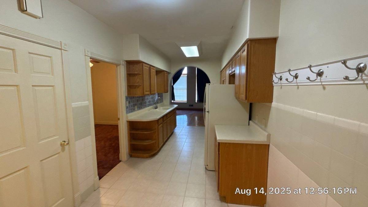 Apartment for rent at 318 Liberty St 1 2 A, Morris, IL 60450