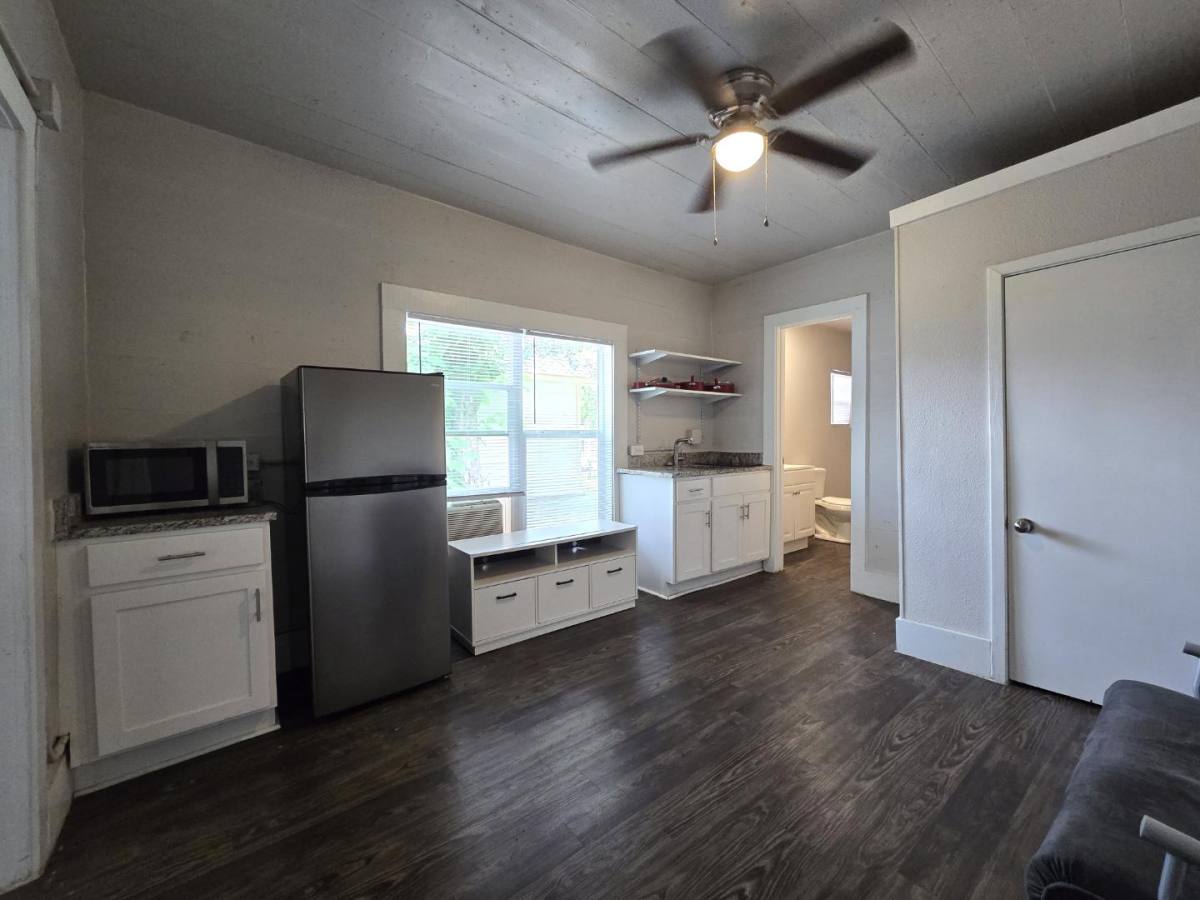 Apartment for rent at 1405 Moore St #14031, Commerce, TX 75428