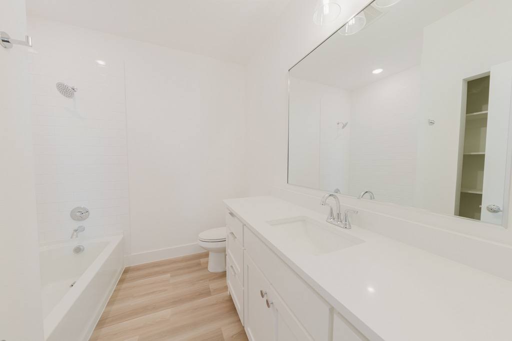 House for rent at 2911 Honor Way, Dallas, TX 75229