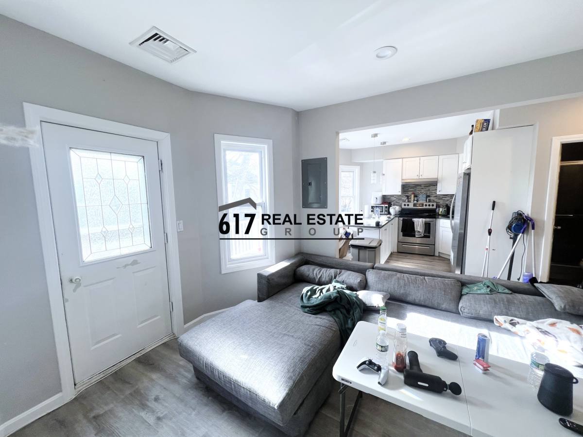 Apartment for rent at 39 Long Ave #2, Allston, MA 02134