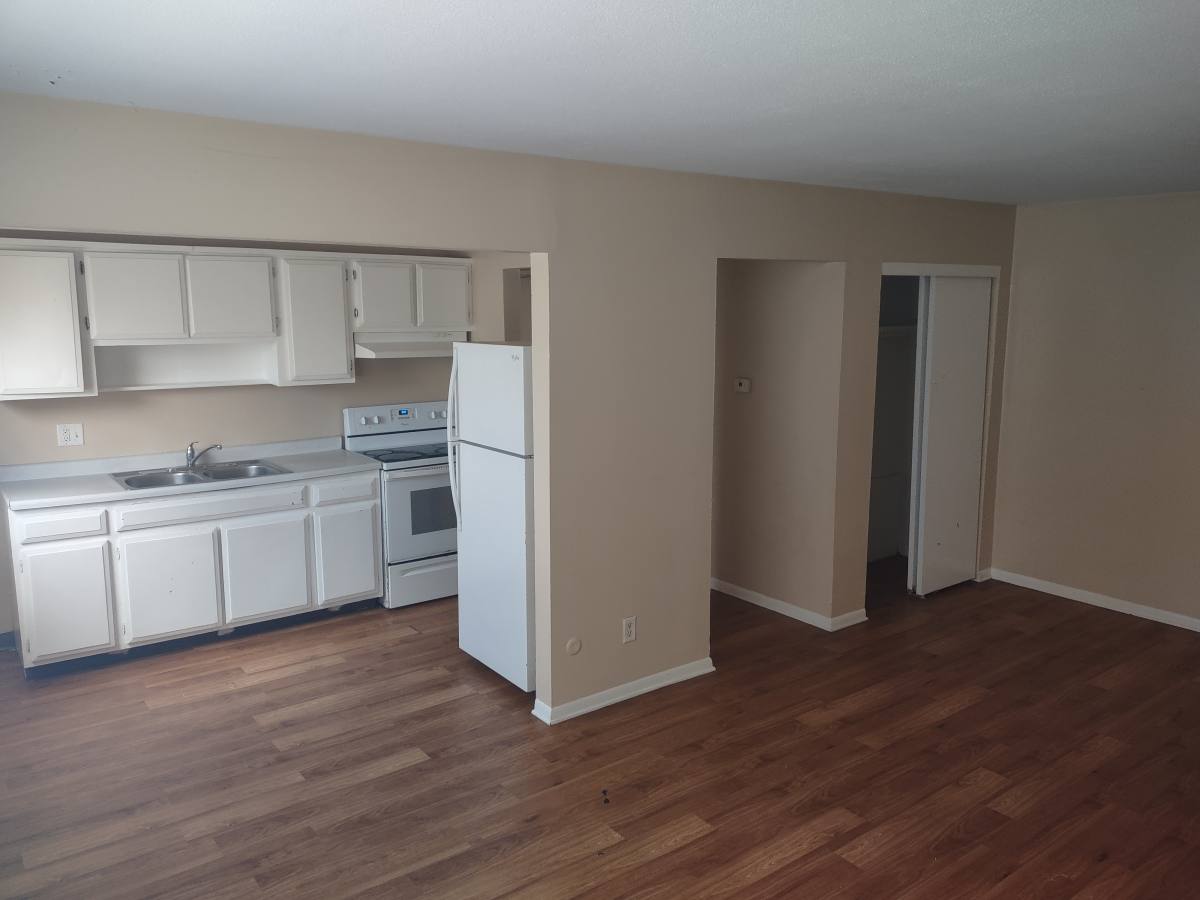 Apartment for rent at 1034 Suburban Ave E #301, Saint Paul, MN 55106