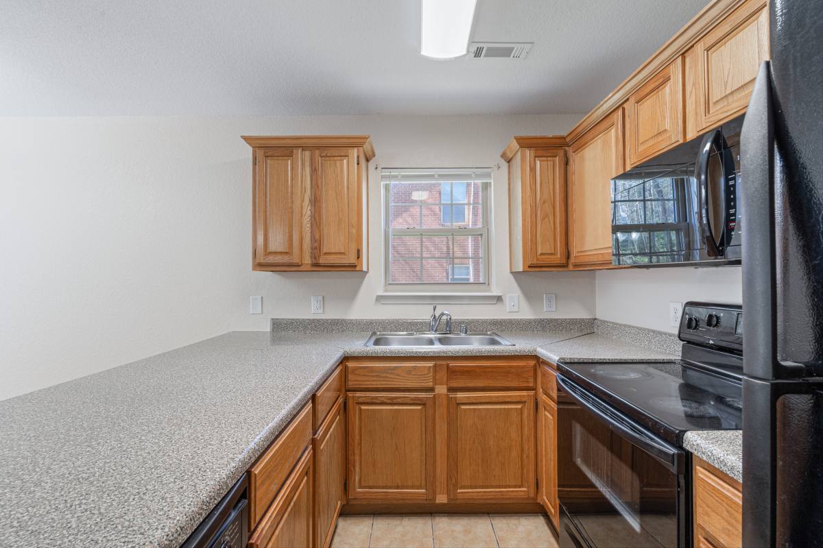 Townhouse for rent at 2431 Bowman Dr, Springdale, AR 72762