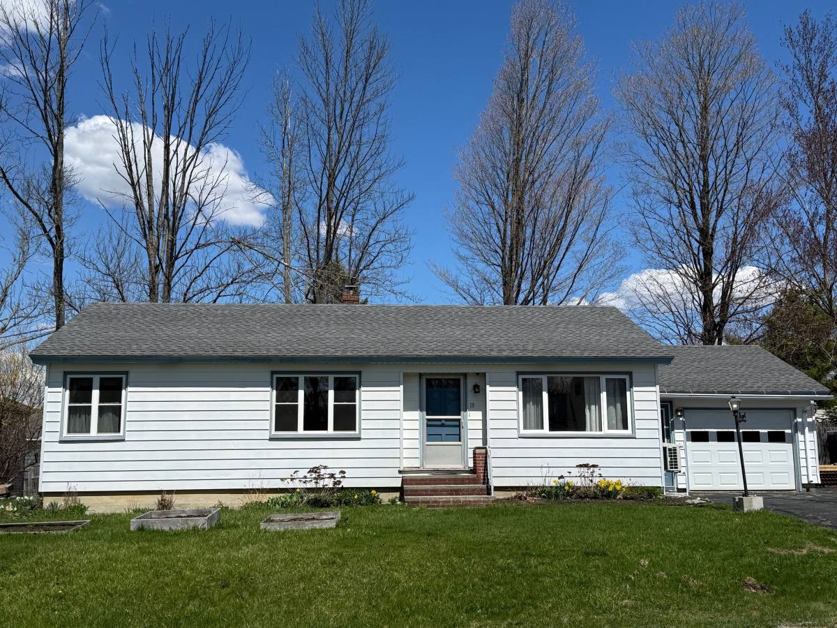 House for rent at 19 Sam St, Waterville, ME 04901