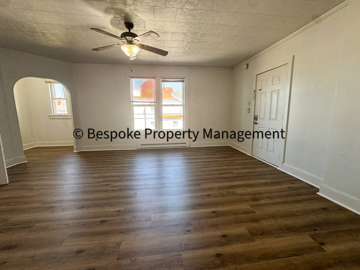 Apartment for rent at 209 Virginia Ave #3, Clarksburg, WV 26301