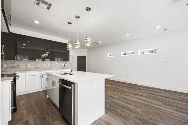 House for rent at 4512 Noble St, Houston, TX 77020
