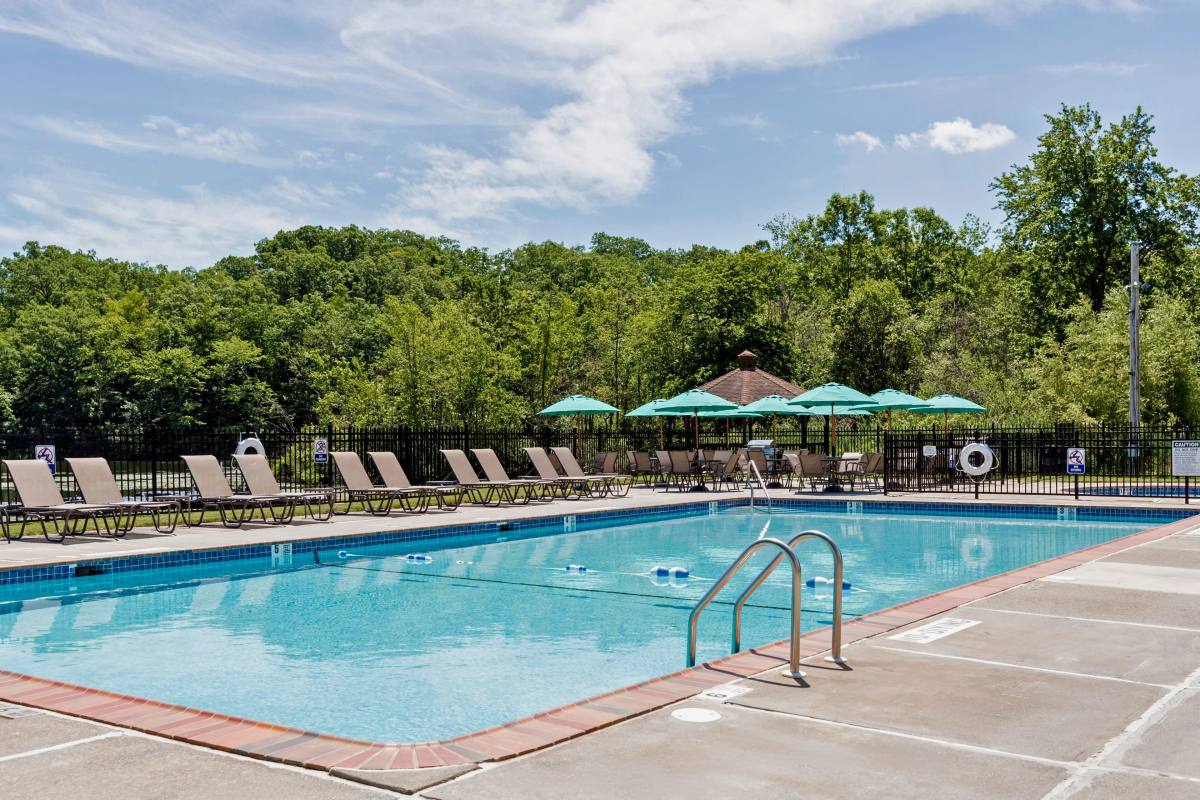 Apartment for rent at Eagle Rock at Mohegan Lake, 209 New Chalet Dr, Mohegan Lake, NY 10547