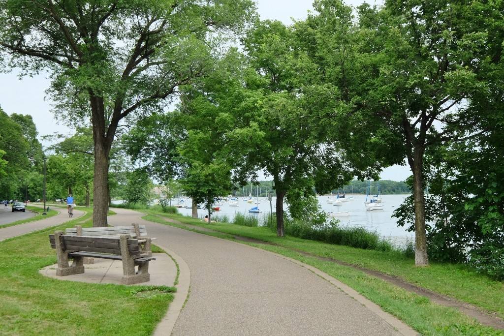 Apartment for rent at Linden Hills 2715 & 2719, 2715-2719 W 43rd St #303, Minneapolis, MN 55408