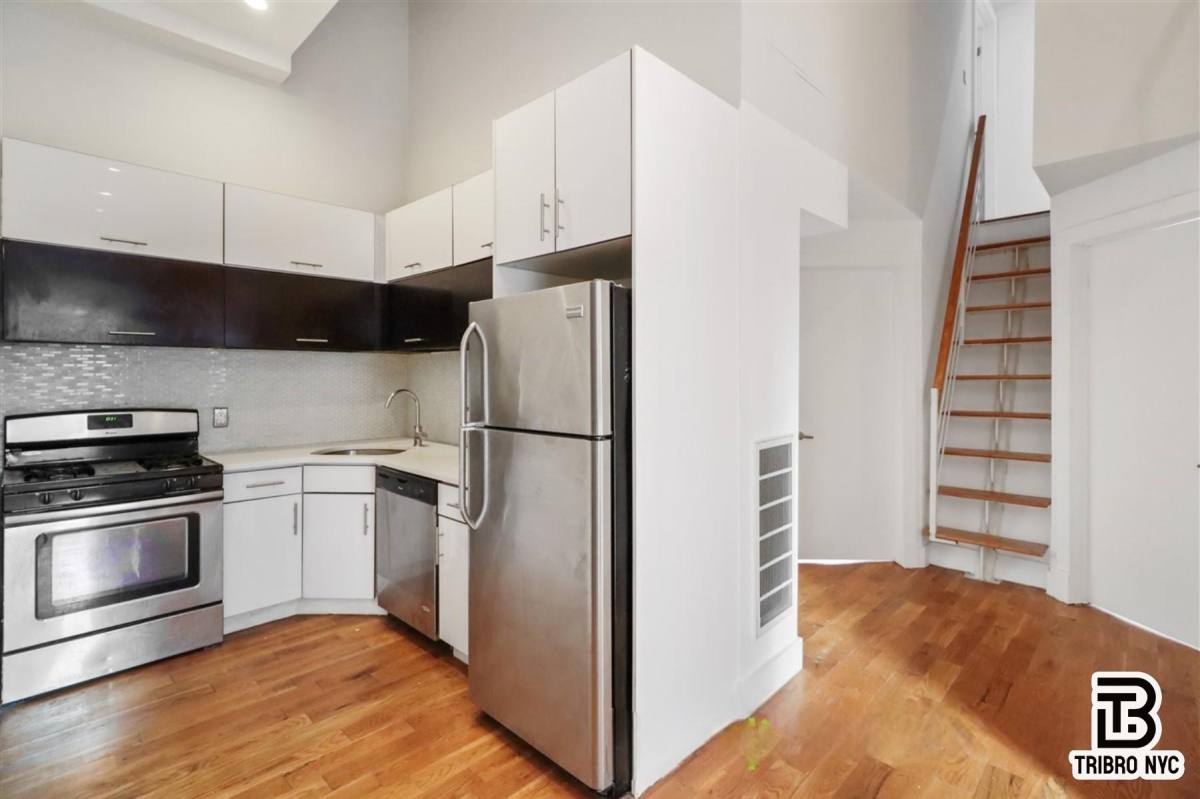 Apartment for rent at 506 Warren St #4V, Brooklyn, NY 11217