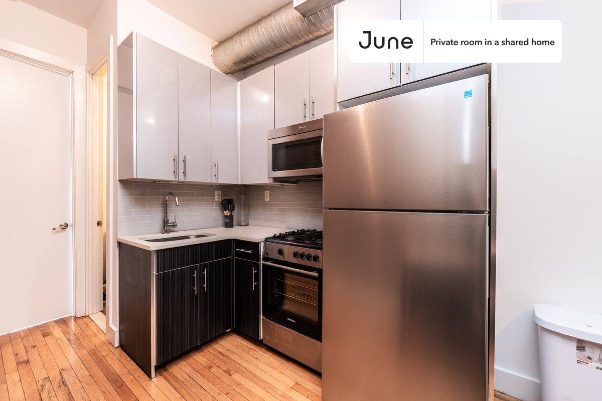 Apartment for rent at 886 Jefferson Ave, Brooklyn, NY 11221