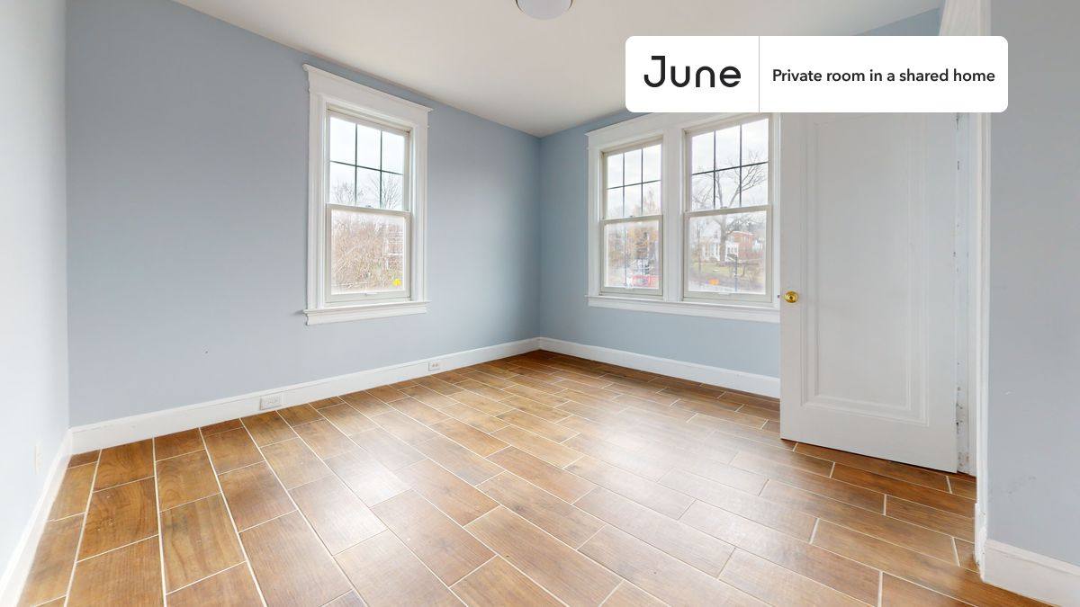 Apartment for rent at 2826 Pennsylvania Ave SE E, Washington, DC 20020