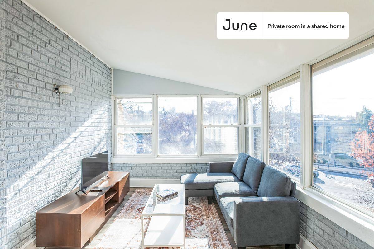 Apartment for rent at 2826 Pennsylvania Ave SE E, Washington, DC 20020