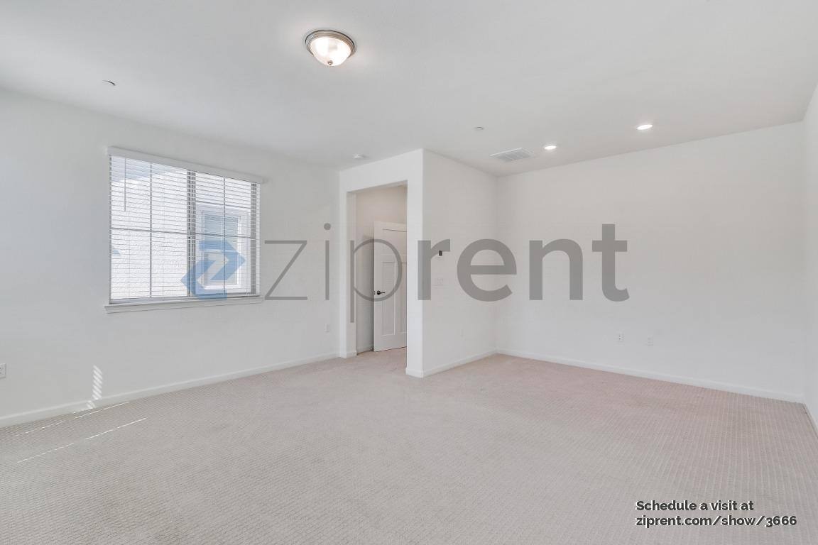 House for rent at 9315 Mystic Lake Alley, Sacramento, CA 95829
