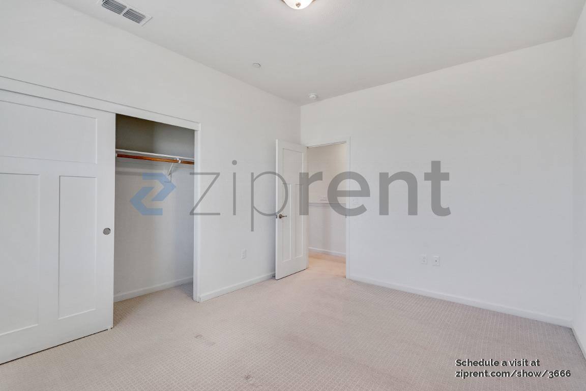 House for rent at 9315 Mystic Lake Alley, Sacramento, CA 95829