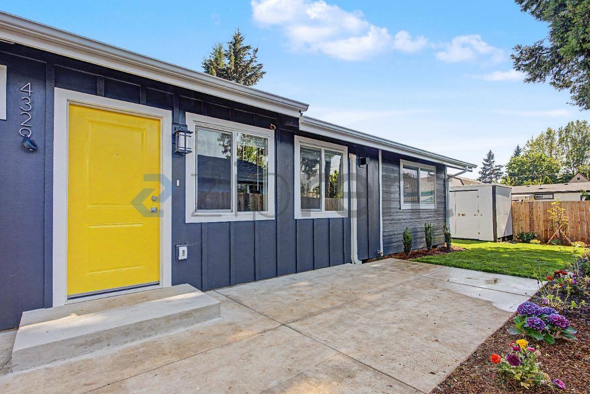 Apartment for rent at 4329 Arnold St NE, Salem, OR 97303