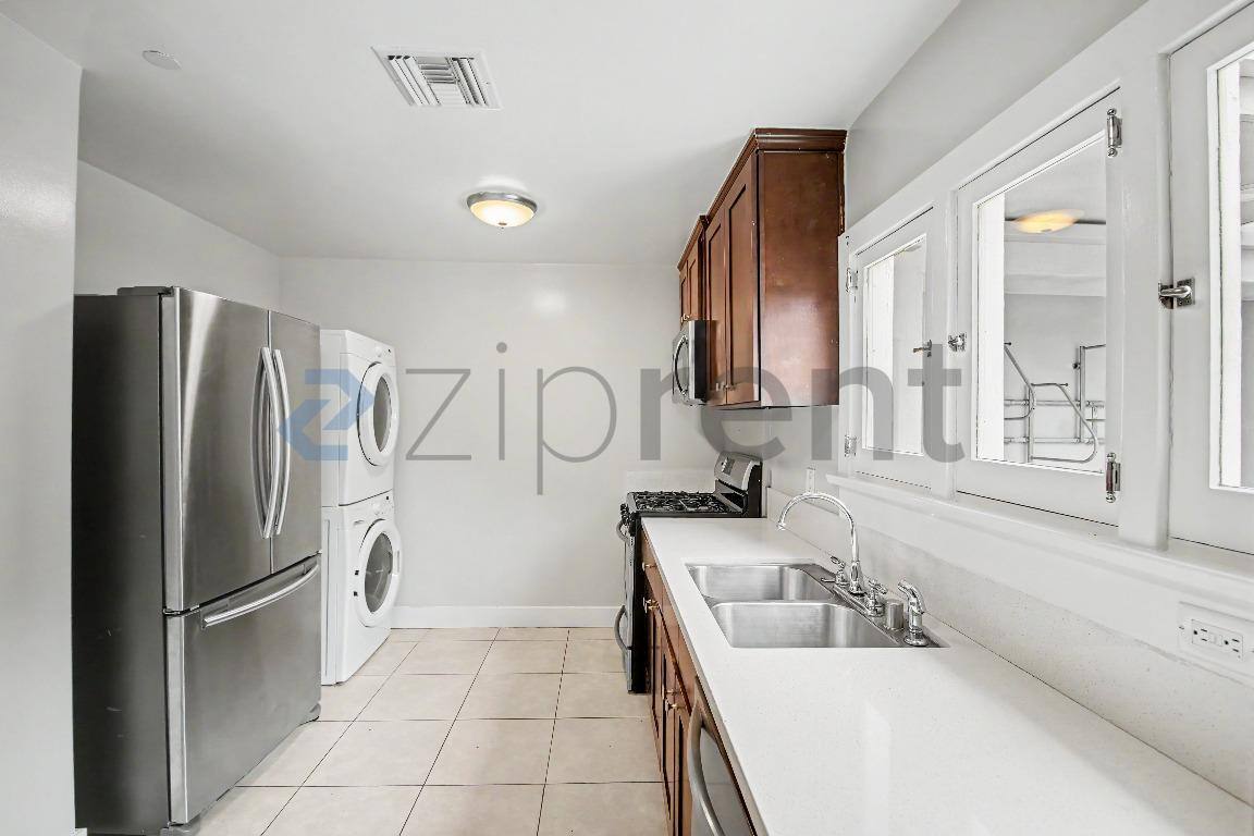 House for rent at 5717 Fair Ave, North Hollywood, CA 91601