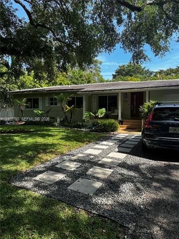 House for rent at 630 San Lorenzo Ave, Miami, FL 33146
