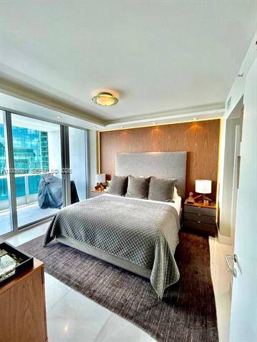 Apartment for rent at 200 Biscayne Blvd Way #4310, Miami, FL 33131