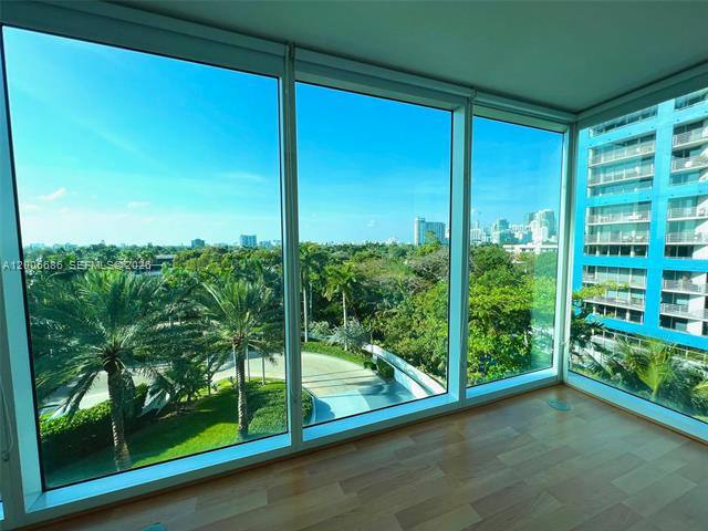 Apartment for rent at 2101 Brickell Ave #401, Miami, FL 33129
