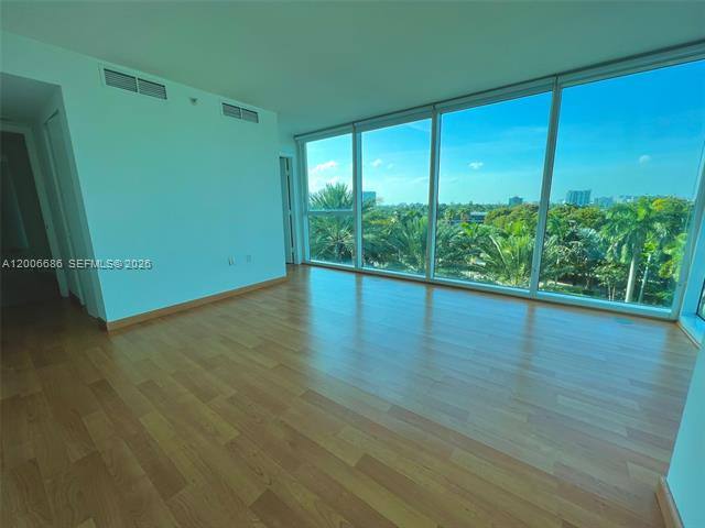 Apartment for rent at 2101 Brickell Ave #401, Miami, FL 33129
