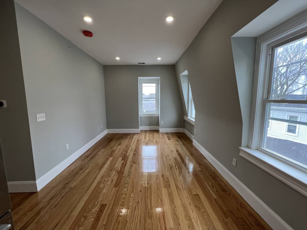 Apartment for rent at 71 Pearl St #U1, Somerville, MA 02145