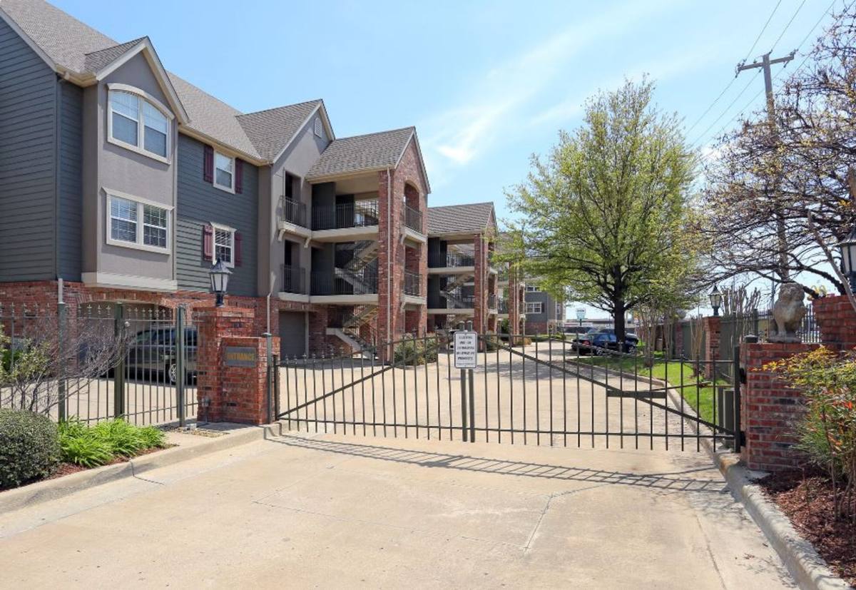Apartment for rent at 4741 S Harvard Ave, Tulsa, OK 74135