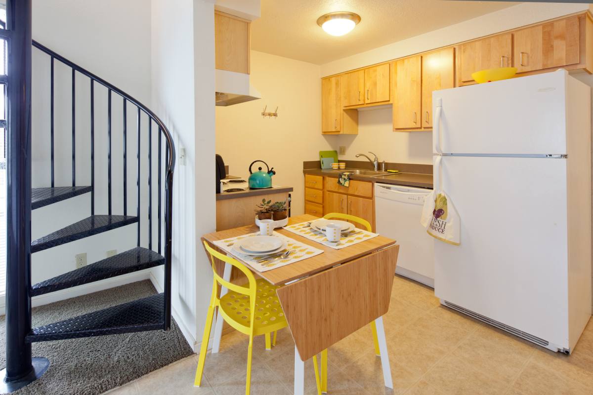 Apartment for rent at 125-135-155 E 19th, Eugene, OR 97401