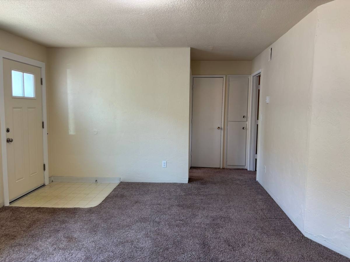 Apartment for rent at 323 E 18th Alley, Eugene, OR 97401