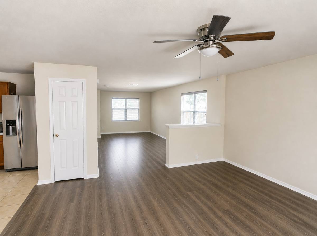 House for rent at 8016 Rosespur Park, Schertz, TX 78154