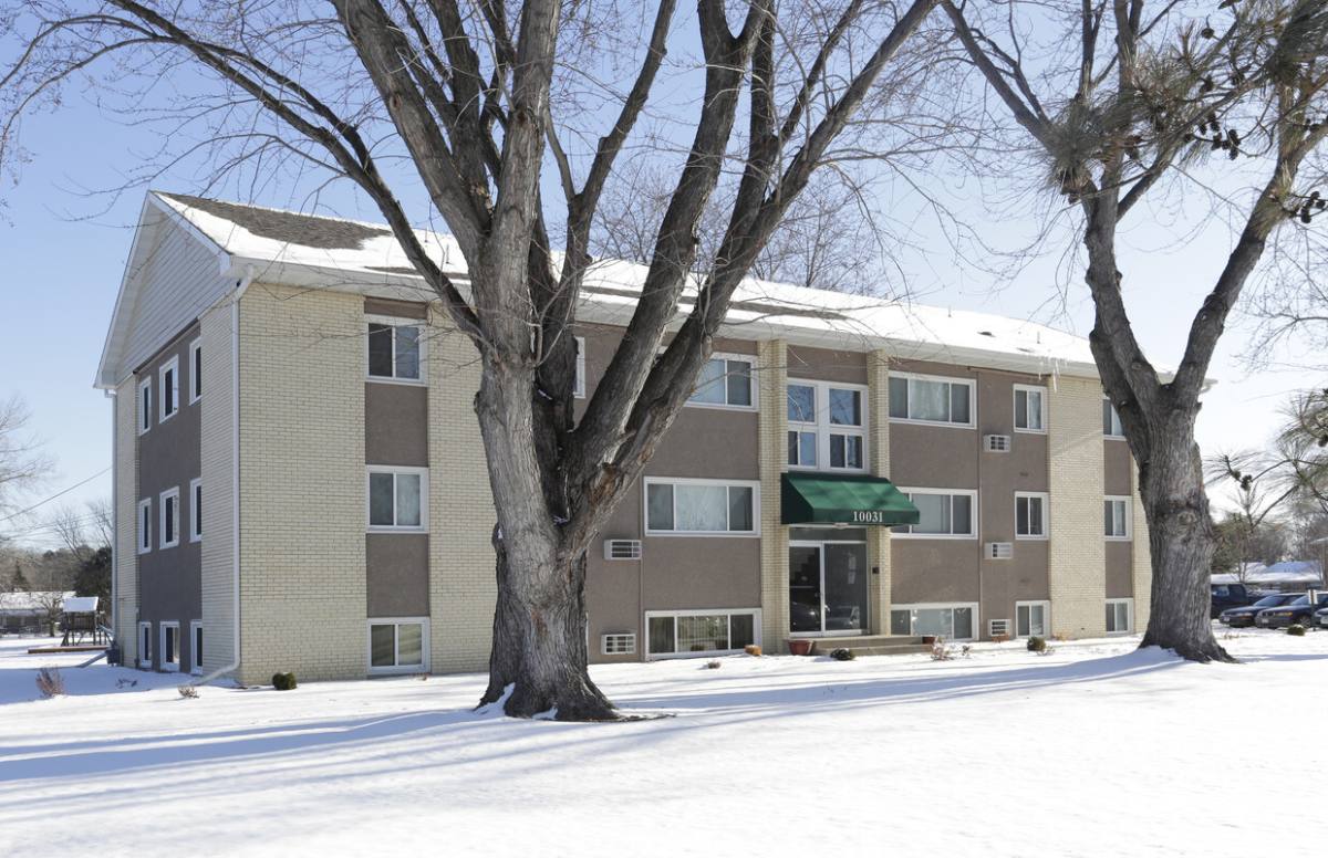 Apartment for rent at 10031 10035 10039 Lyndale Ave S, Minneapolis, MN 55420