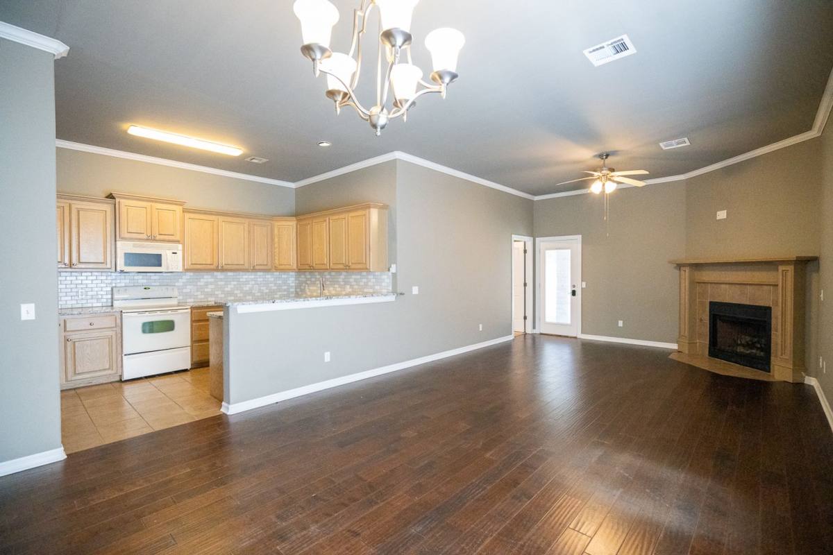 House for rent at 1301 Cedar Creek Dr, Norman, OK 73071