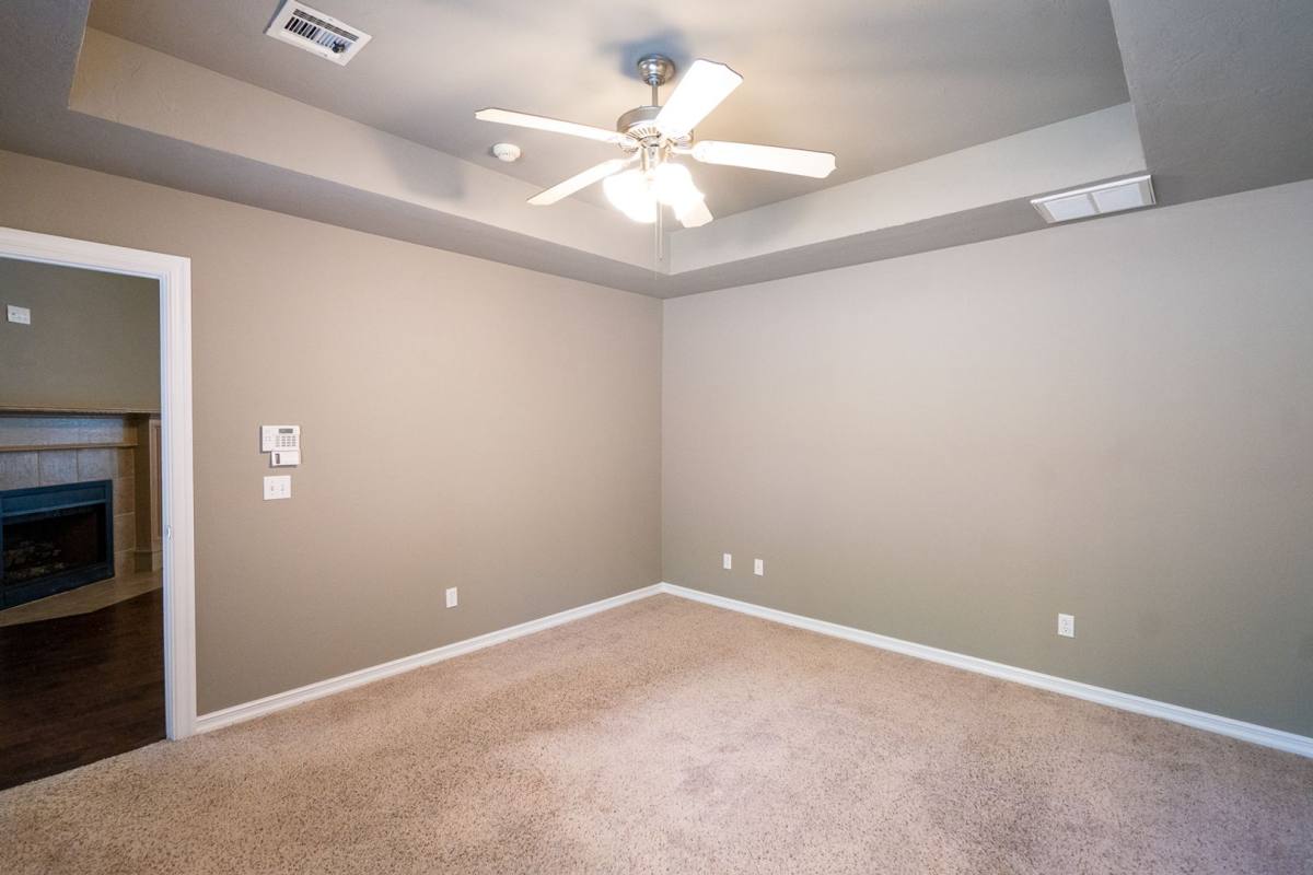 House for rent at 1301 Cedar Creek Dr, Norman, OK 73071