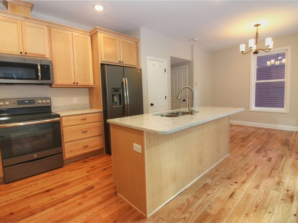 Townhouse for rent at 289 O'Brien Farm Rd, South Burlington, VT 05403