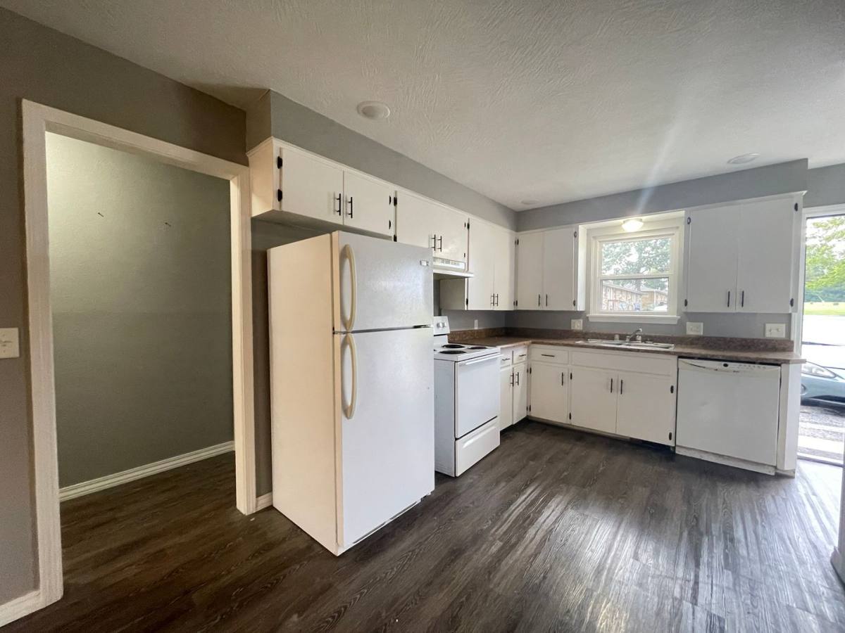 Apartment for rent at 4529 W 3rd St, Brookline, MO 65619